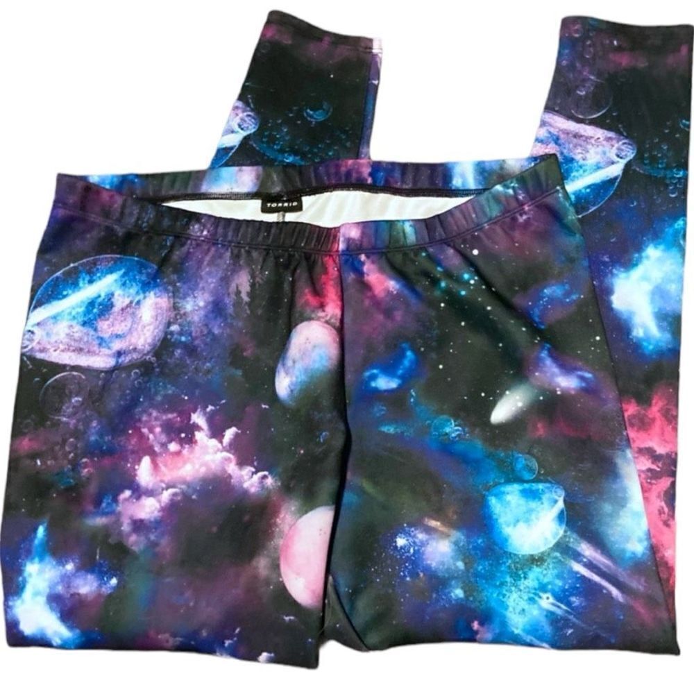 Torrid Celestial Galaxy Print Scuba Leggings Size 2 2XL - Picture 14 of 15